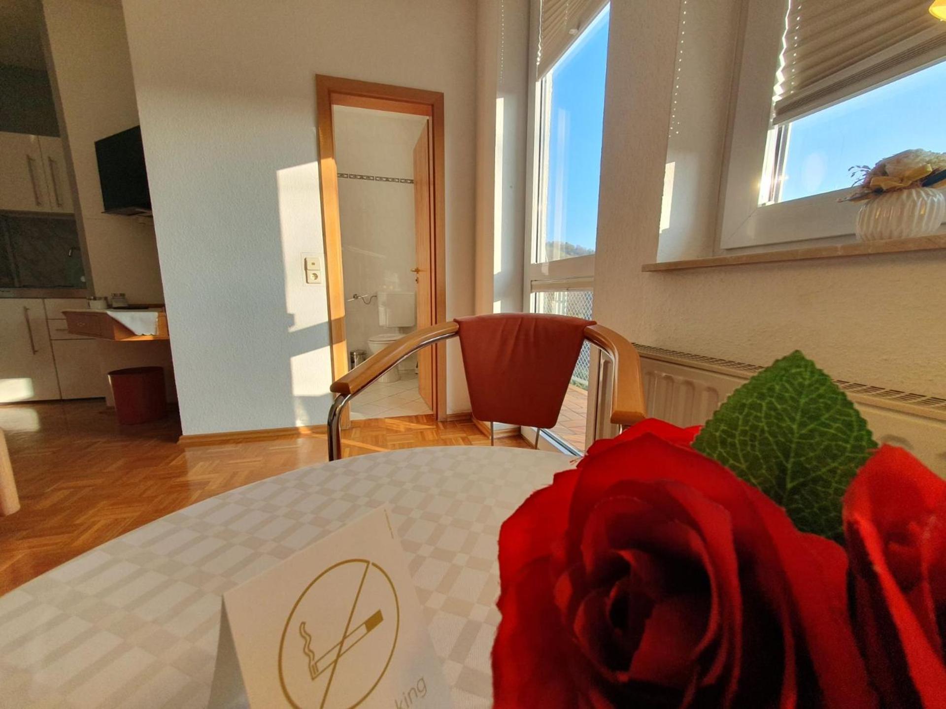 Abm Apartment Haus Zwingenberg  エクステリア 写真